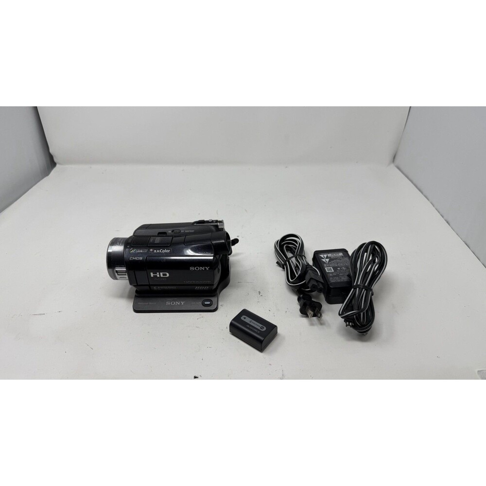 Sony HDR-SR8 Full HD 100 GB HDD Hybrid Camcorder Nightshot AVCHD W/Dock